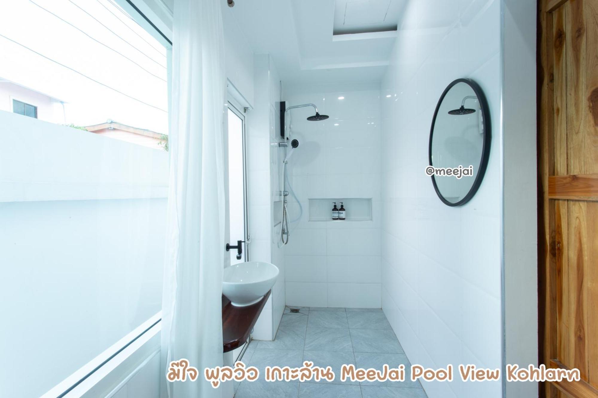 ホテル มีใจ พูลวิว เกาะล้าน Meejai Pool View Kohlarn エクステリア 写真